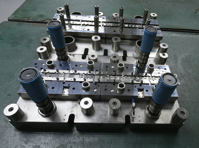 精密模具設計與制造 技術、流程與發展趨勢